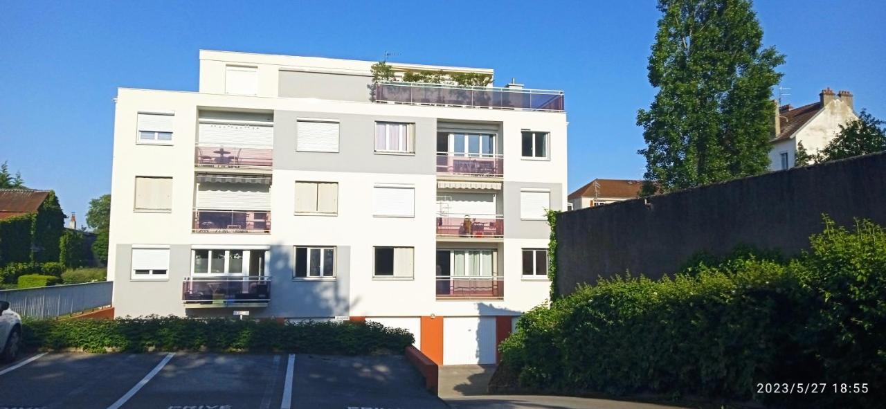 Le Phenix A Internet Haut Debit & Parking Ντιζόν Εξωτερικό φωτογραφία